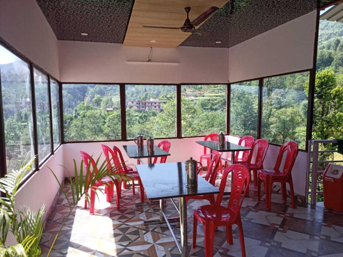 Oyo 81362 Shiv Shankar Resort Phata Esterno foto