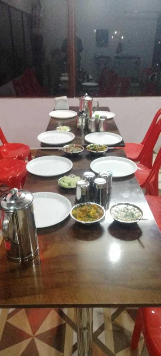 Oyo 81362 Shiv Shankar Resort Phata Esterno foto